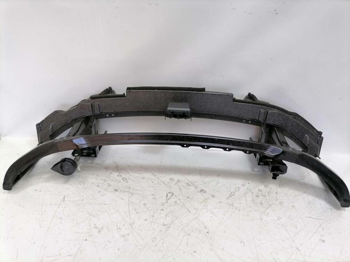 VW Passat B9 original Träger Verstätkung Stossfänger vorn Bj.2024